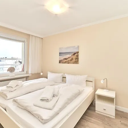 Sola Bona East Apartment