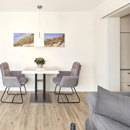 Apartment Sola Bona East *